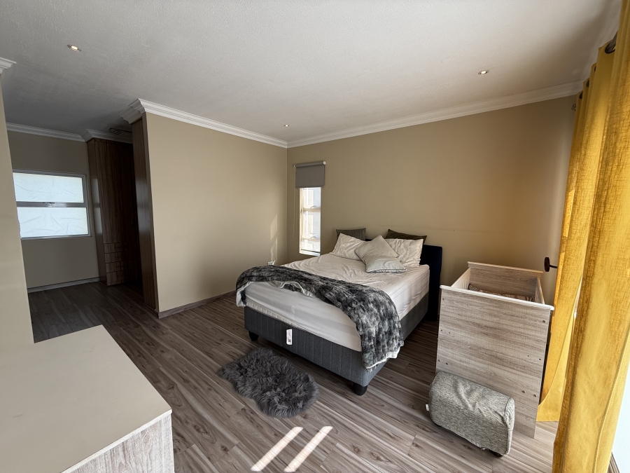 4 Bedroom Property for Sale in Heritage Hill Gauteng