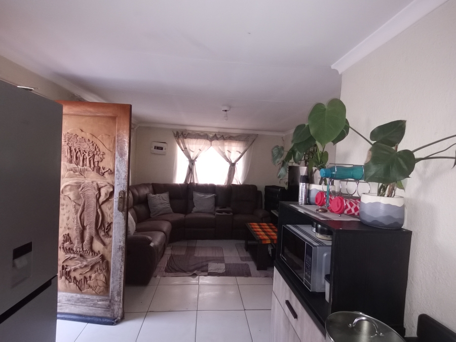 2 Bedroom Property for Sale in Sebokeng Zone 17 Gauteng