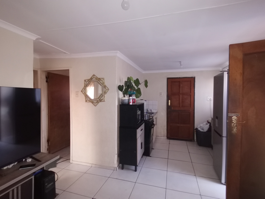 2 Bedroom Property for Sale in Sebokeng Zone 17 Gauteng