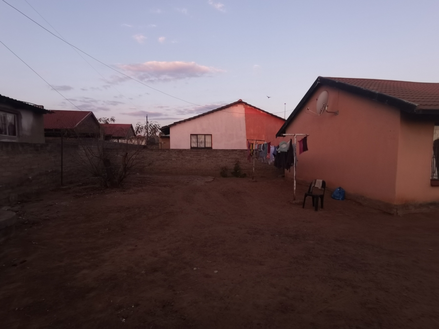 2 Bedroom Property for Sale in Sebokeng Zone 17 Gauteng