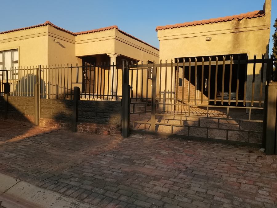 3 Bedroom Property for Sale in Sebokeng Zone 10 Gauteng