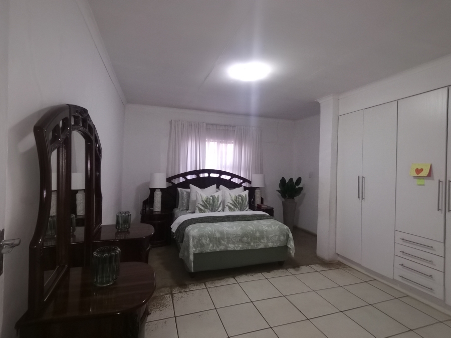 3 Bedroom Property for Sale in Sebokeng Zone 10 Gauteng