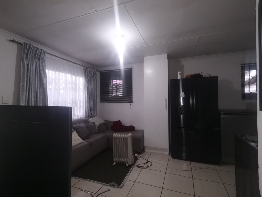 2 Bedroom Property for Sale in Stretford Gauteng