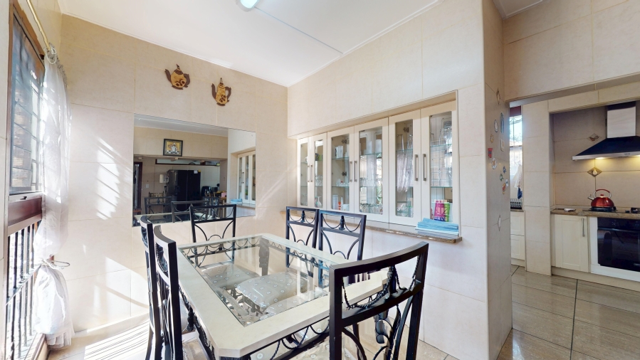 4 Bedroom Property for Sale in Parkhill Gardens Gauteng