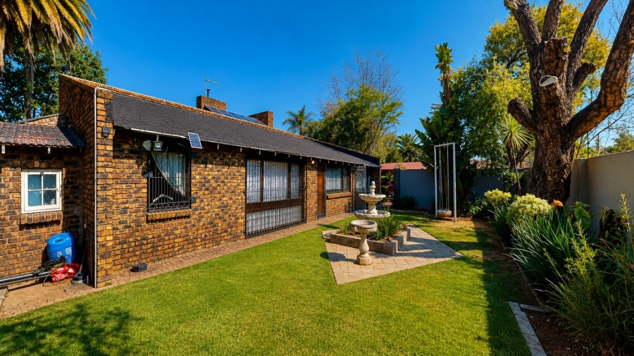 4 Bedroom Property for Sale in Parkhill Gardens Gauteng