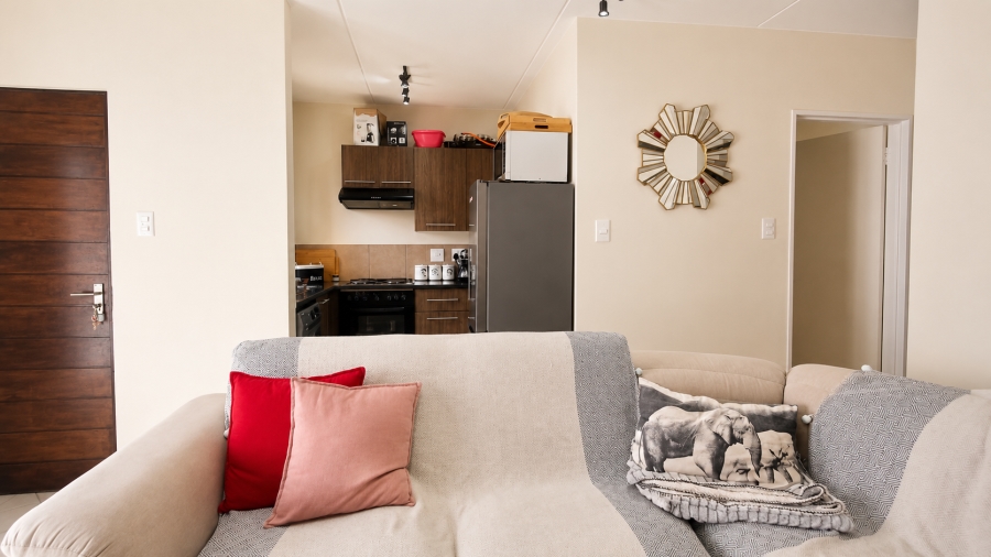 2 Bedroom Property for Sale in The Reeds Gauteng