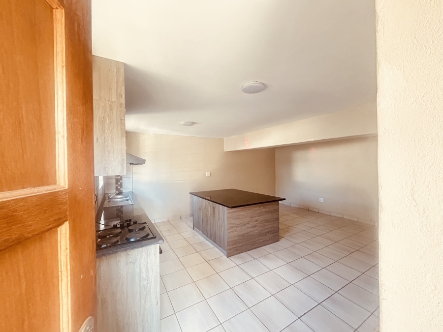 1 Bedroom Property for Sale in Albertville Gauteng