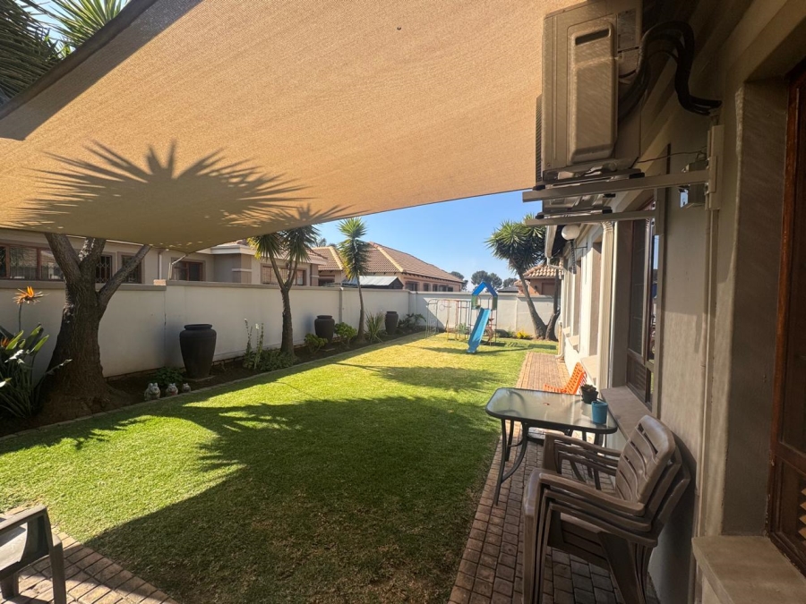 2 Bedroom Property for Sale in Sunair Park Gauteng