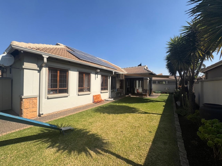 2 Bedroom Property for Sale in Sunair Park Gauteng