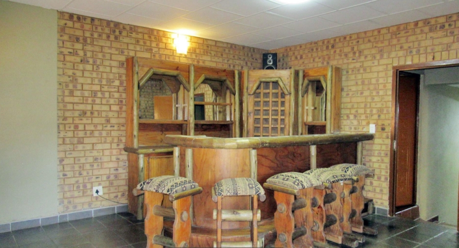 4 Bedroom Property for Sale in Glenvista Gauteng