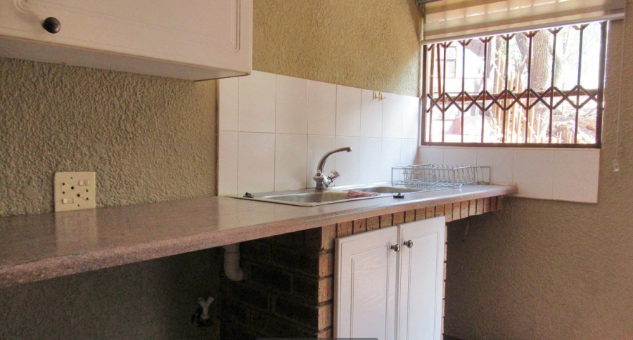 4 Bedroom Property for Sale in Glenvista Gauteng