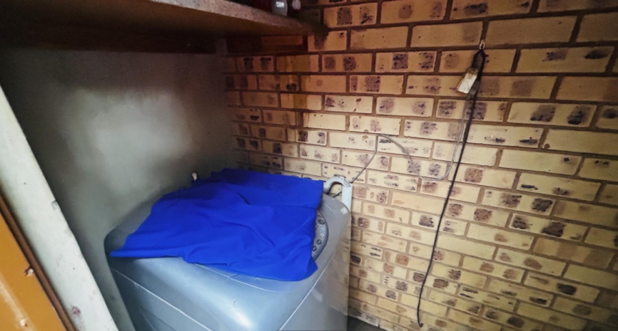 4 Bedroom Property for Sale in Glenvista Gauteng