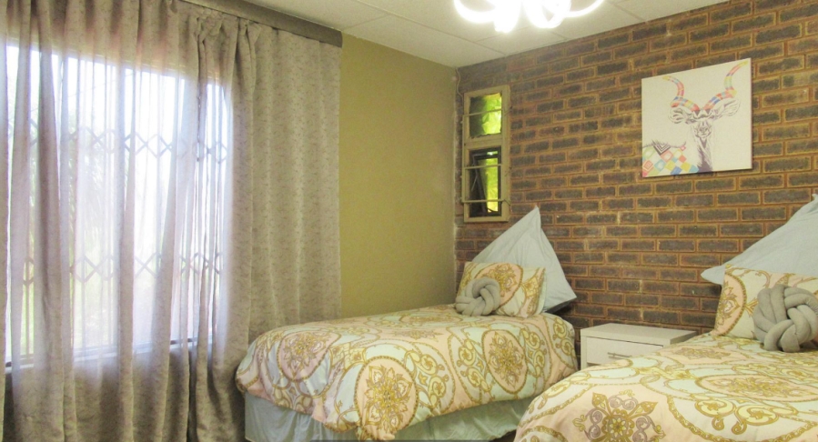 4 Bedroom Property for Sale in Glenvista Gauteng