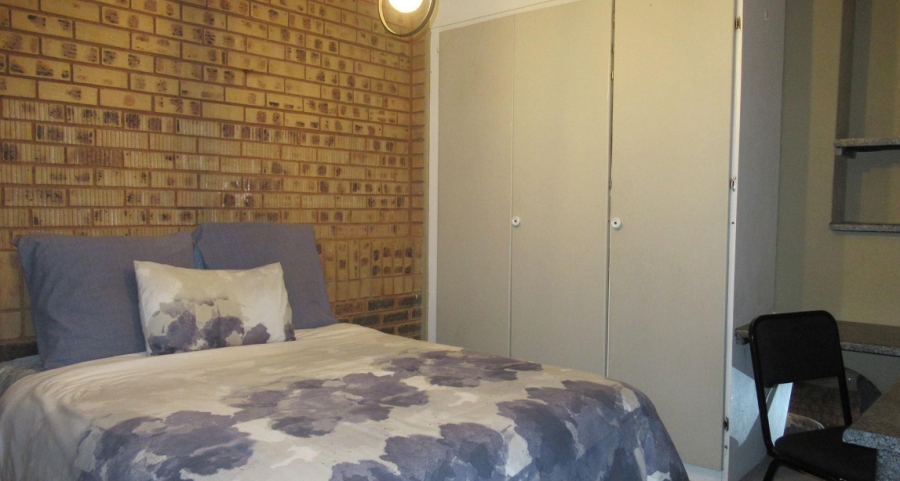 4 Bedroom Property for Sale in Glenvista Gauteng