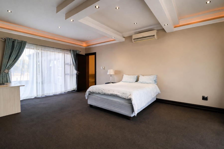 4 Bedroom Property for Sale in Blue Valley Golf Estate Gauteng