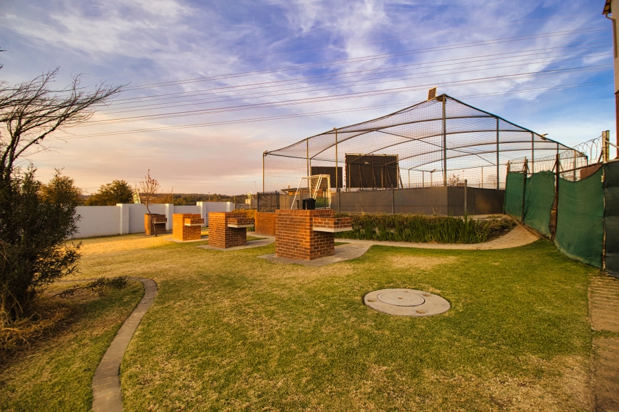 1 Bedroom Property for Sale in Linbro Park Gauteng