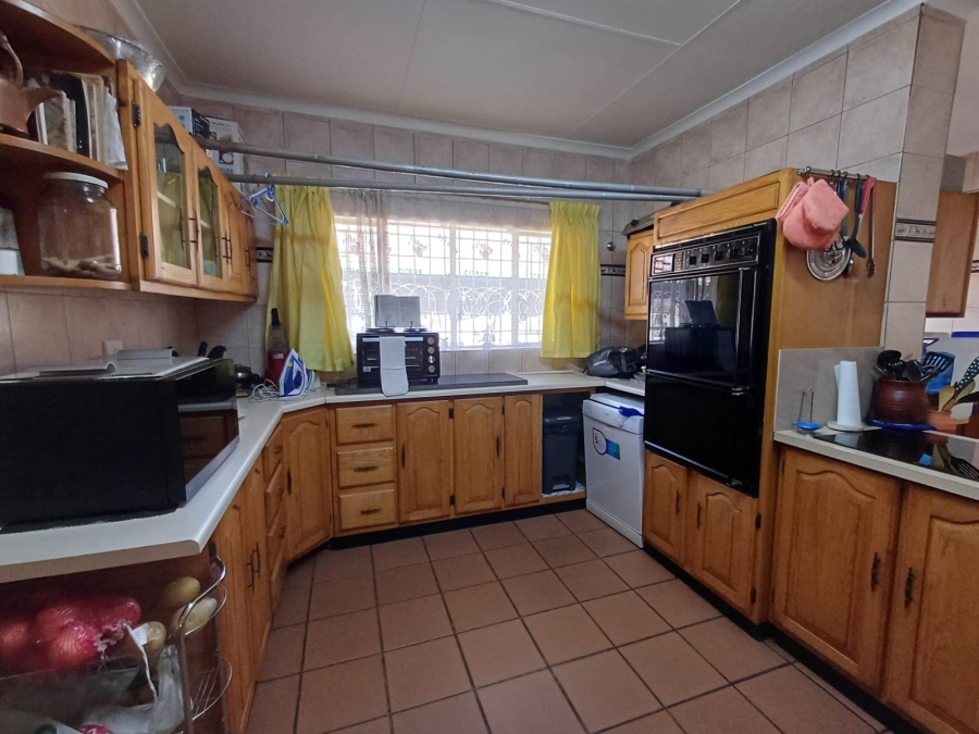 3 Bedroom Property for Sale in Vanderbijlpark SE 6 Gauteng