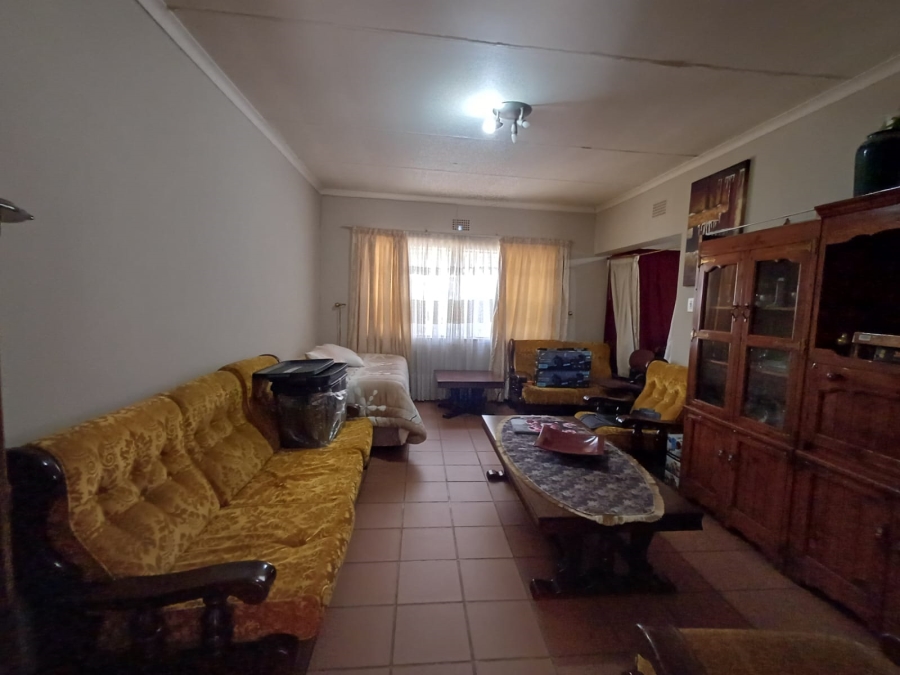 3 Bedroom Property for Sale in Vanderbijlpark SE 6 Gauteng