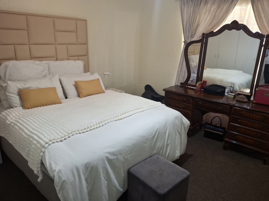 4 Bedroom Property for Sale in Ravenswood Gauteng