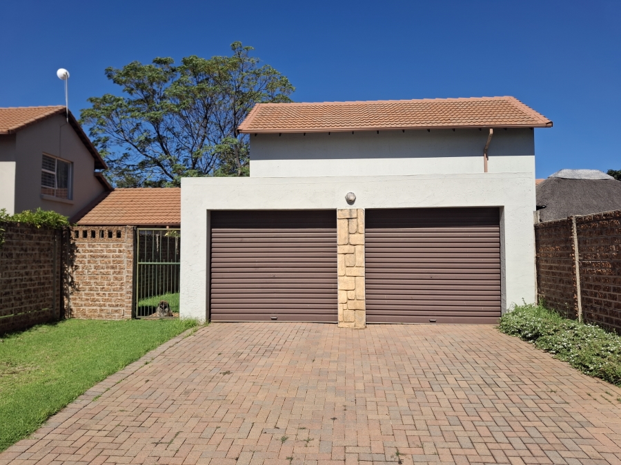 4 Bedroom Property for Sale in Ravenswood Gauteng