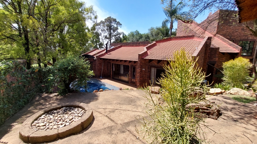 4 Bedroom Property for Sale in Boskruin Gauteng