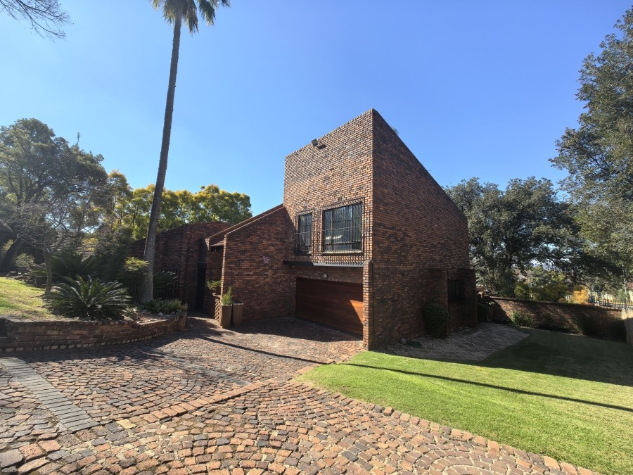 4 Bedroom Property for Sale in Boskruin Gauteng