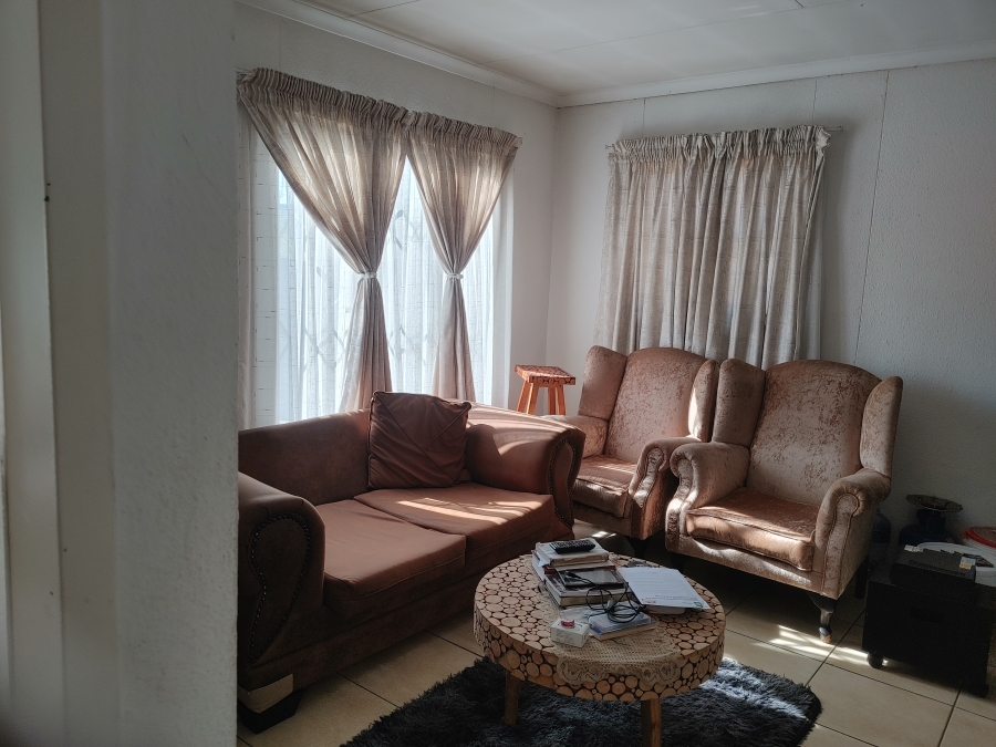 2 Bedroom Property for Sale in Cosmo City Gauteng