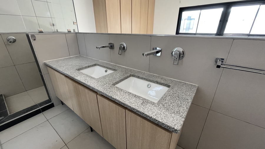 3 Bedroom Property for Sale in Brooklyn Gauteng