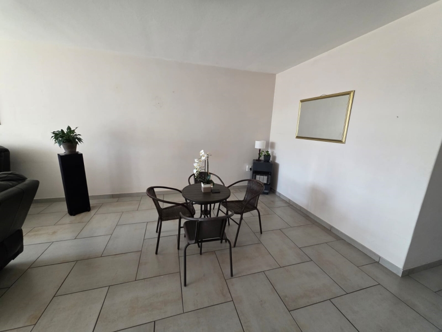 2 Bedroom Property for Sale in Three Rivers Gauteng