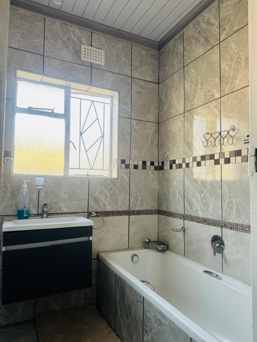 3 Bedroom Property for Sale in Fochville Gauteng