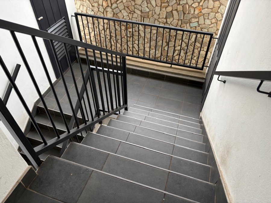To Let 1 Bedroom Property for Rent in Equestria Gauteng