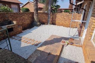 2 Bedroom Property for Sale in Terenure Gauteng