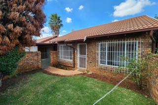 2 Bedroom Property for Sale in Terenure Gauteng