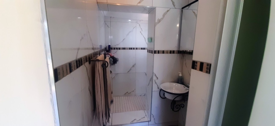 4 Bedroom Property for Sale in Birchleigh Gauteng