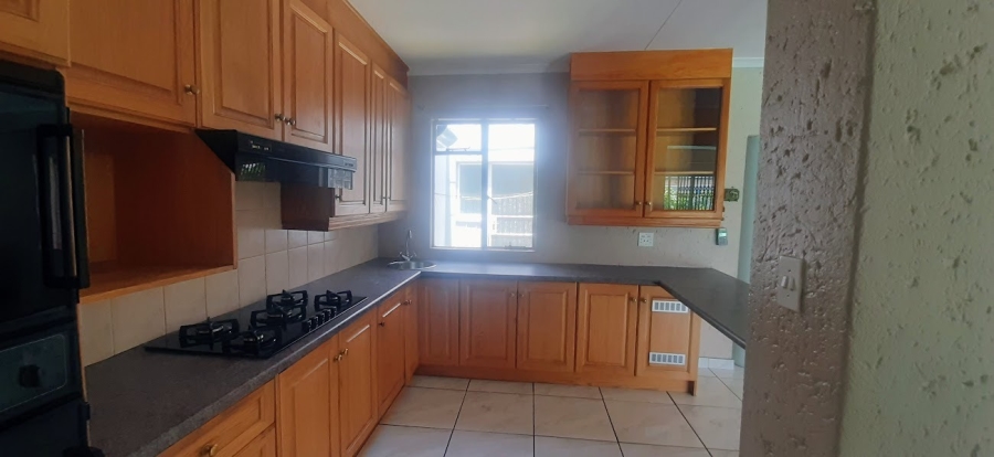 4 Bedroom Property for Sale in Birchleigh Gauteng
