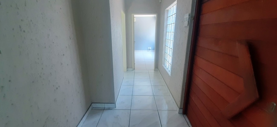 4 Bedroom Property for Sale in Birchleigh Gauteng