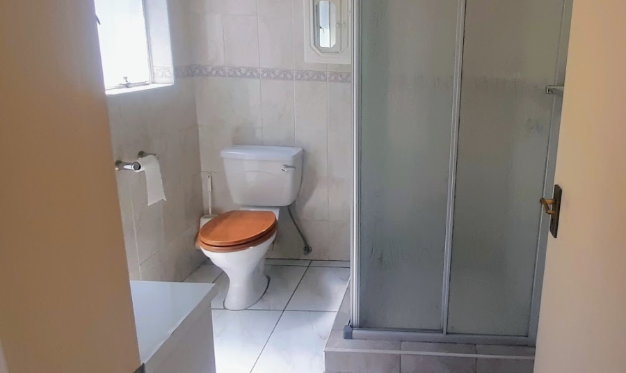 4 Bedroom Property for Sale in Birchleigh Gauteng