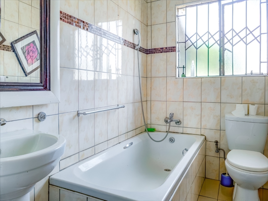 4 Bedroom Property for Sale in Norkem Park Gauteng