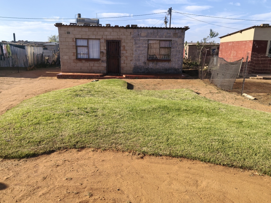 1 Bedroom Property for Sale in Duduza Gauteng
