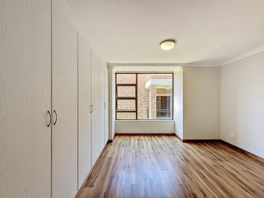 To Let 2 Bedroom Property for Rent in Equestria Gauteng