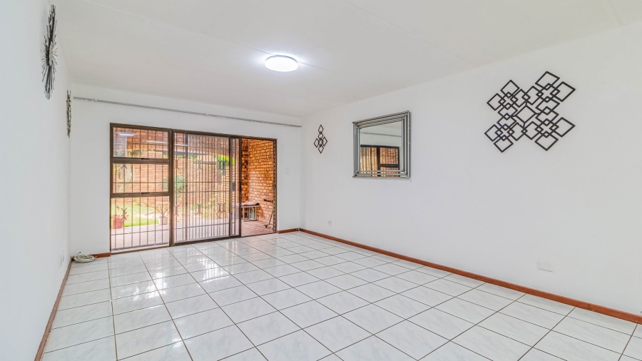 2 Bedroom Property for Sale in Bruma Gauteng