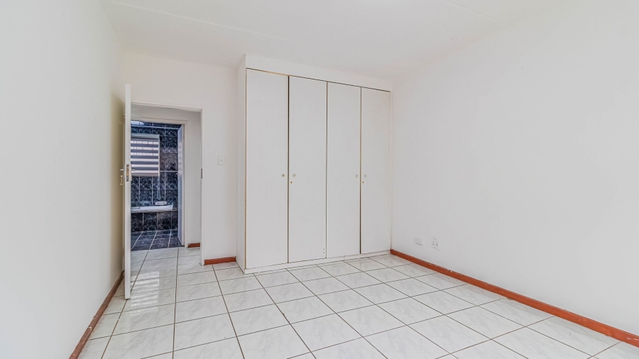 2 Bedroom Property for Sale in Bruma Gauteng