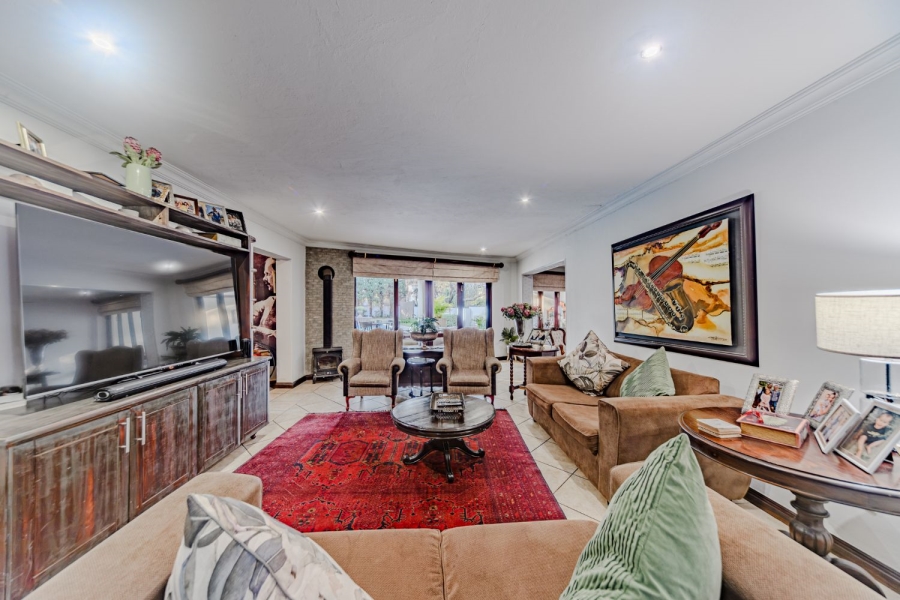 4 Bedroom Property for Sale in Silver Lakes Golf Estate Gauteng