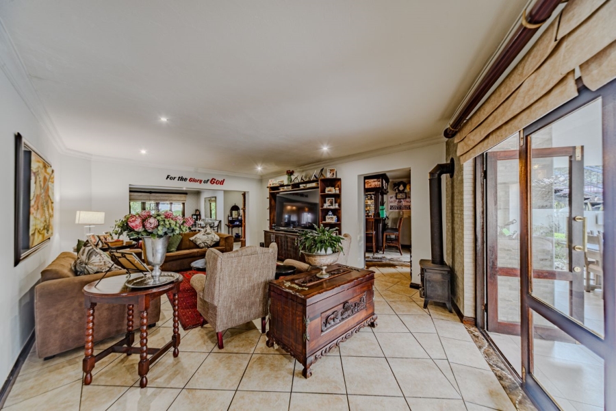 4 Bedroom Property for Sale in Silver Lakes Golf Estate Gauteng