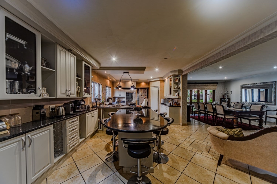 4 Bedroom Property for Sale in Silver Lakes Golf Estate Gauteng