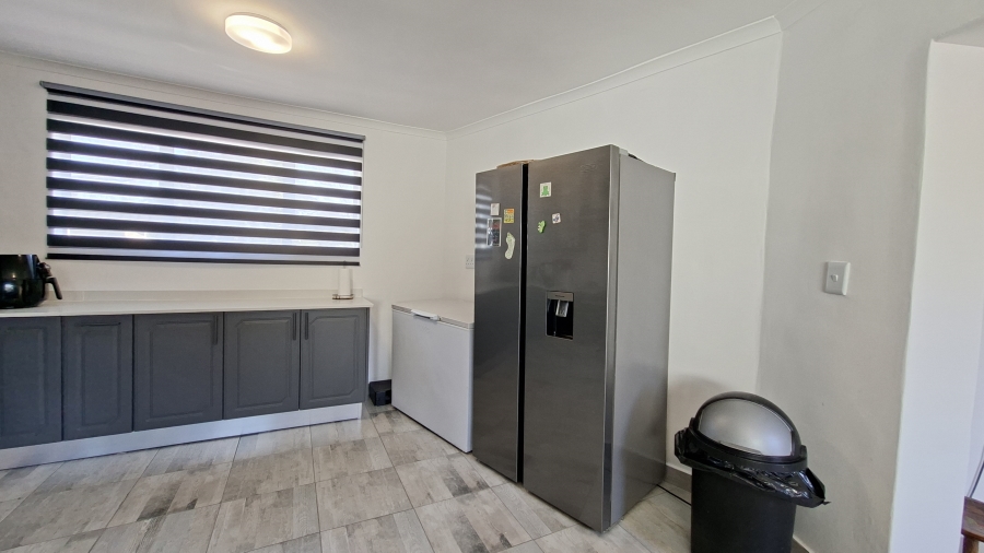 4 Bedroom Property for Sale in Gallo Manor Gauteng