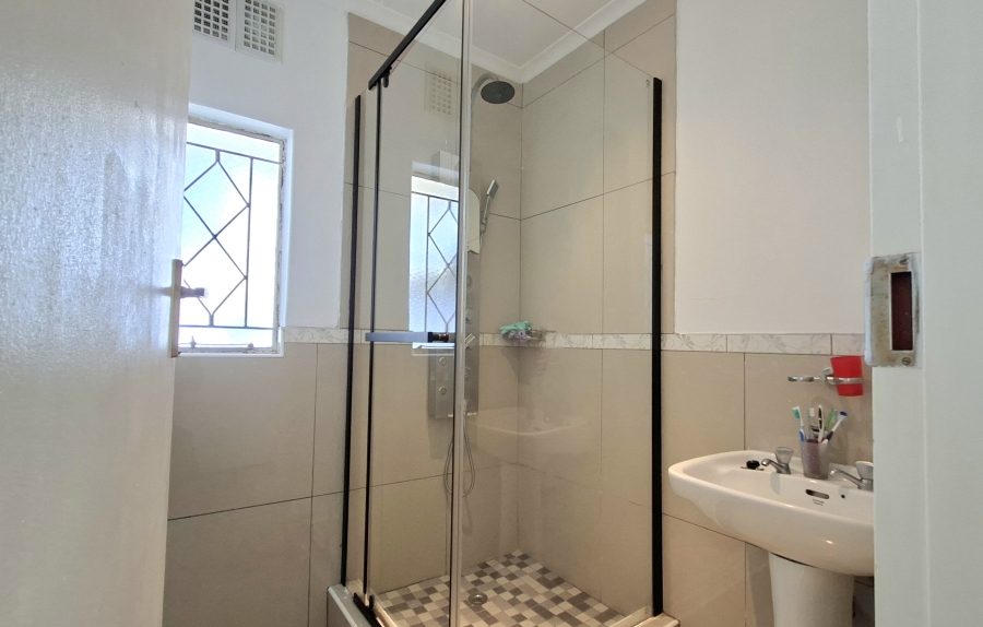 4 Bedroom Property for Sale in Gallo Manor Gauteng