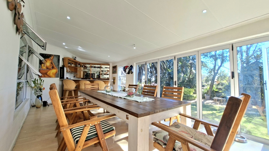 4 Bedroom Property for Sale in Gallo Manor Gauteng