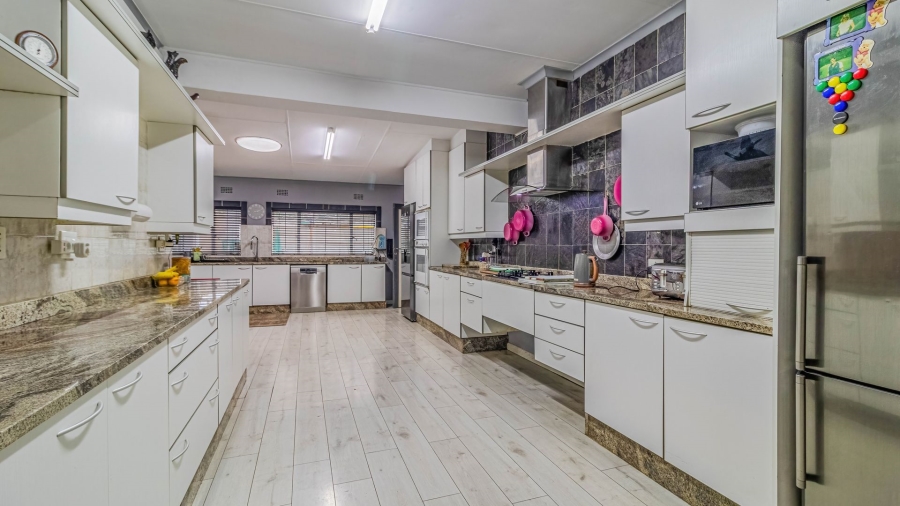 4 Bedroom Property for Sale in Alewynspoort Gauteng