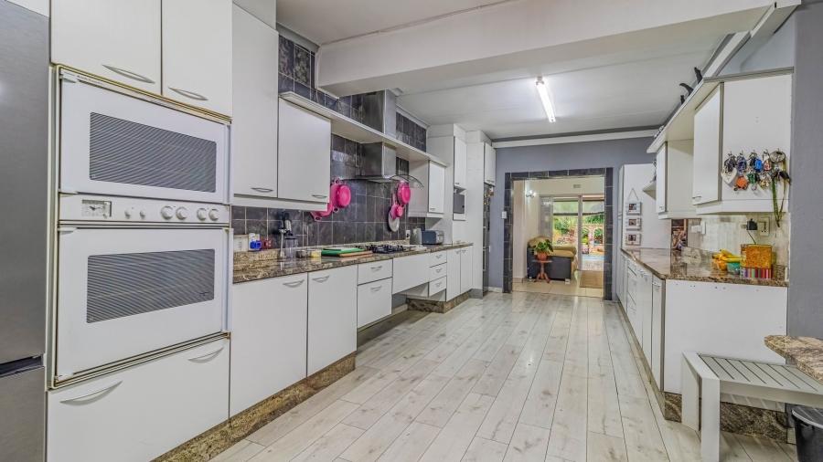 4 Bedroom Property for Sale in Alewynspoort Gauteng